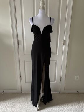 City Studio Black and Cream Off-Shoulder Spaghetti Strap Prom Gown